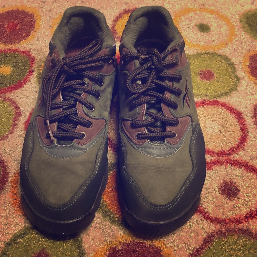 🔥final🔥 Reebok’s walk dmx•Size 7.5•